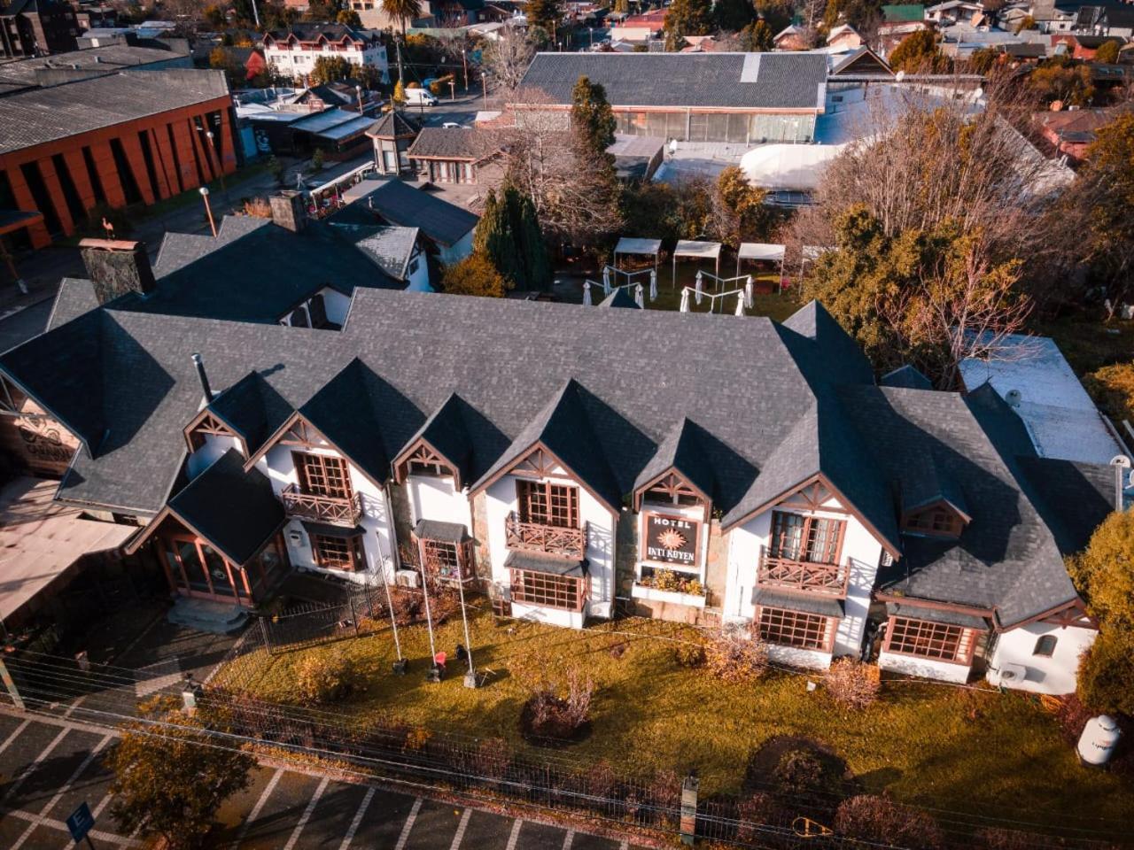 Hotel Inti Kuyen Plaza Pucón Exteriör bild